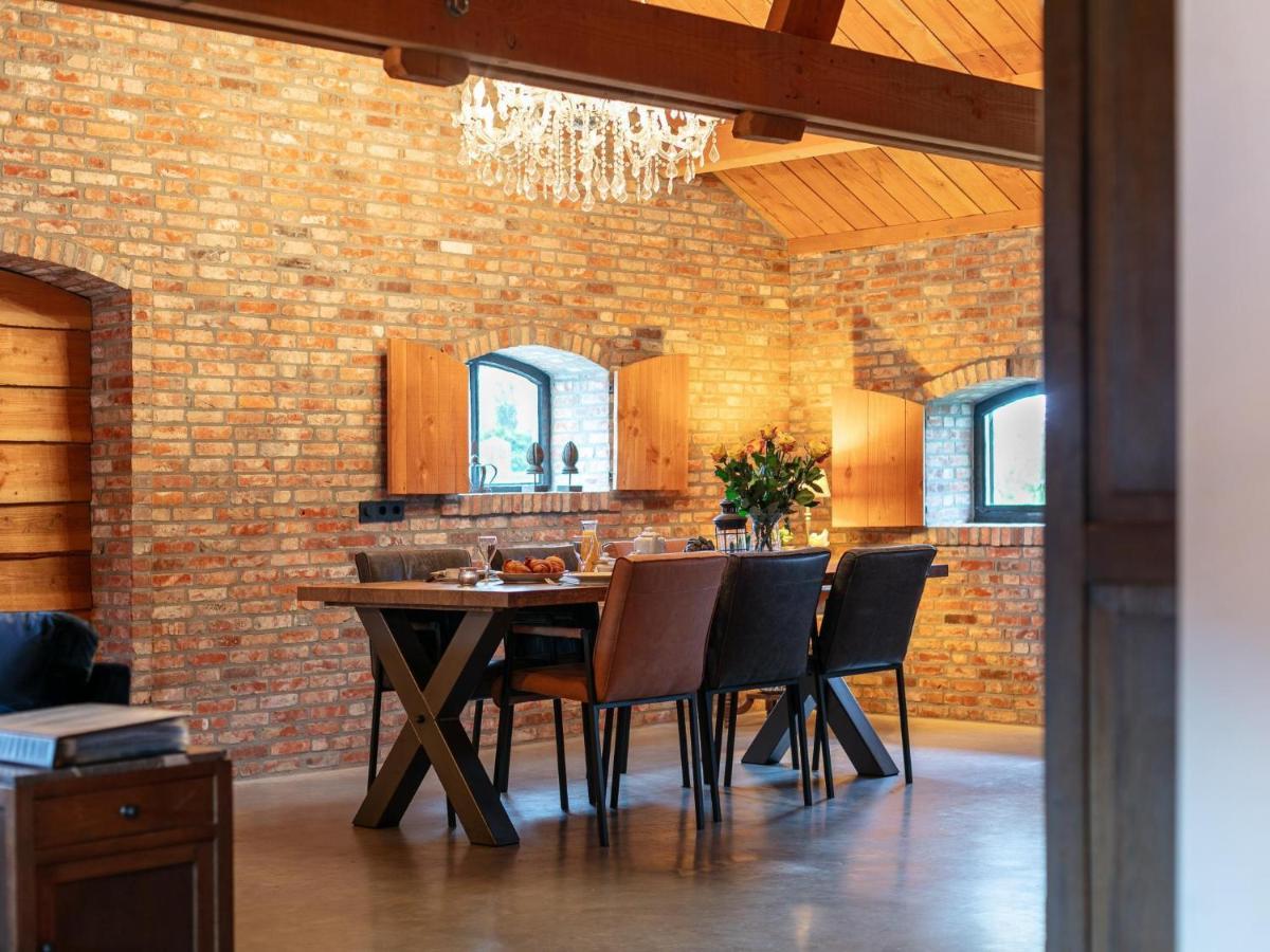 De Hoeve I Hulsel Buitenkant foto