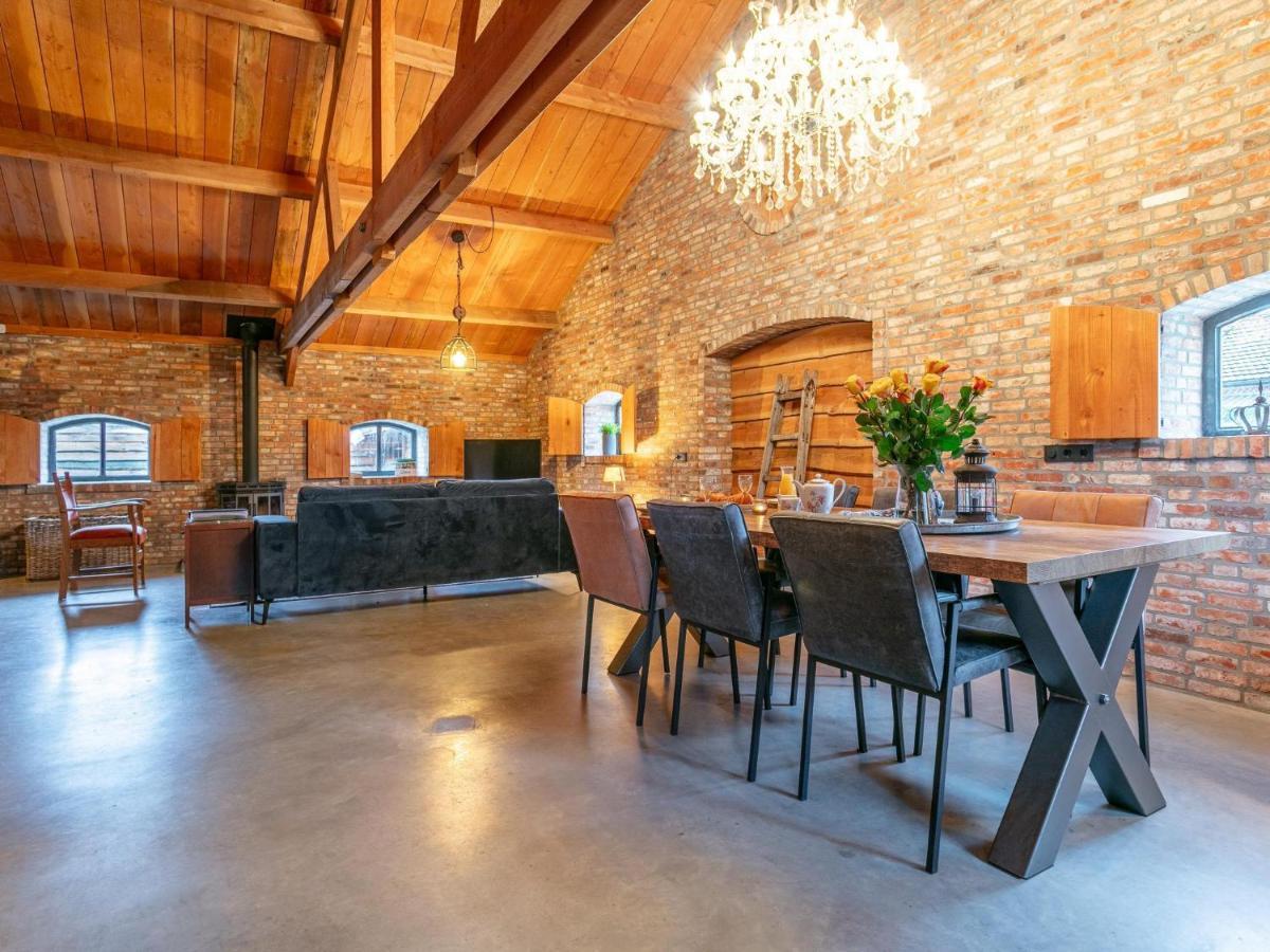 De Hoeve I Hulsel Buitenkant foto